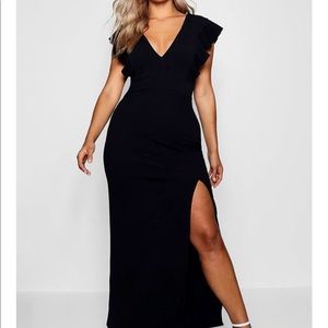 Boohoo plus size maxi dress Brand New. Never worn